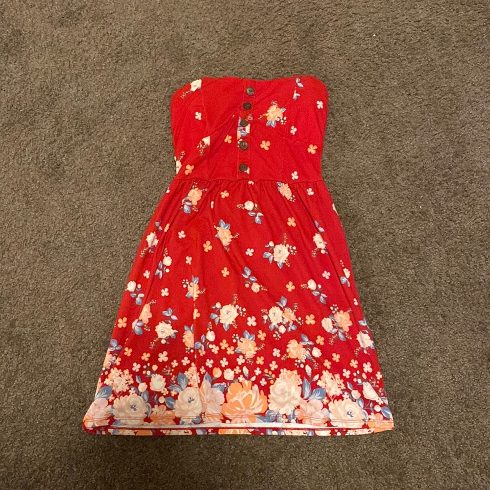 Red strapless dress